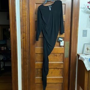 Norma Kamali long sleeve ruched dress in black